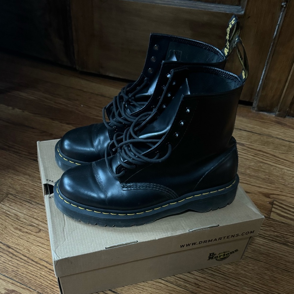 Black Dr. Martens 1460 Bex size 10